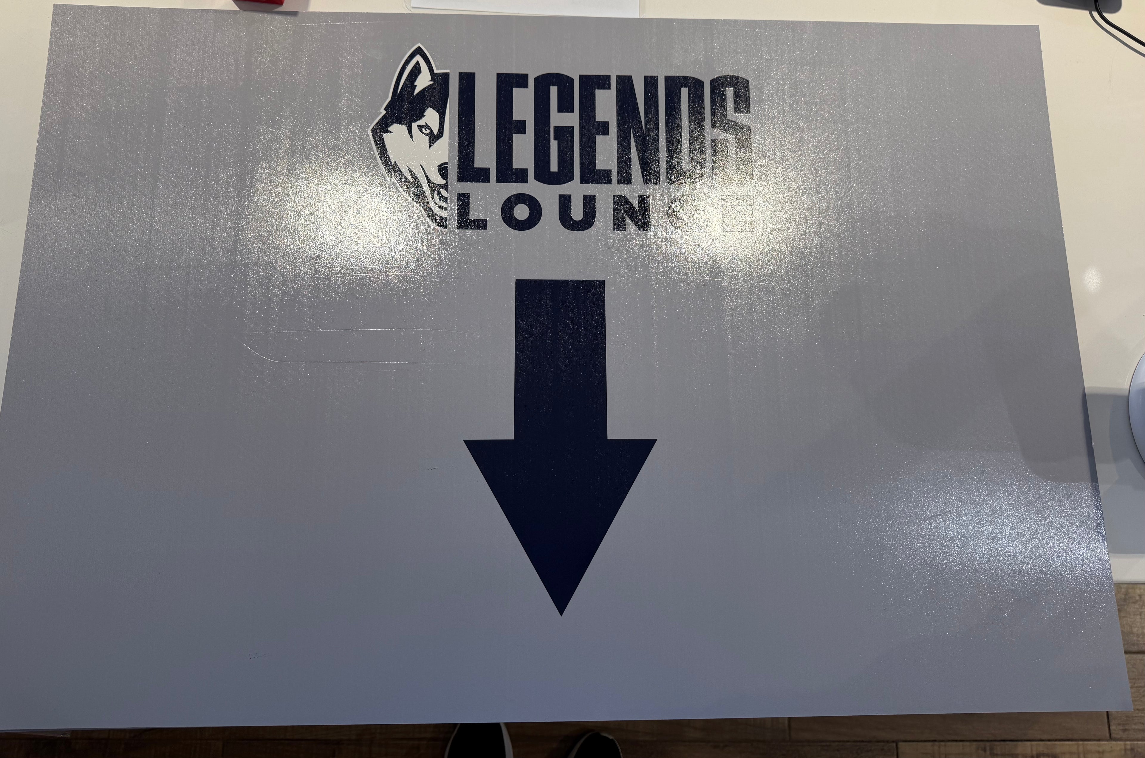 Legends Lounge Horizontal Down Arrow Sign