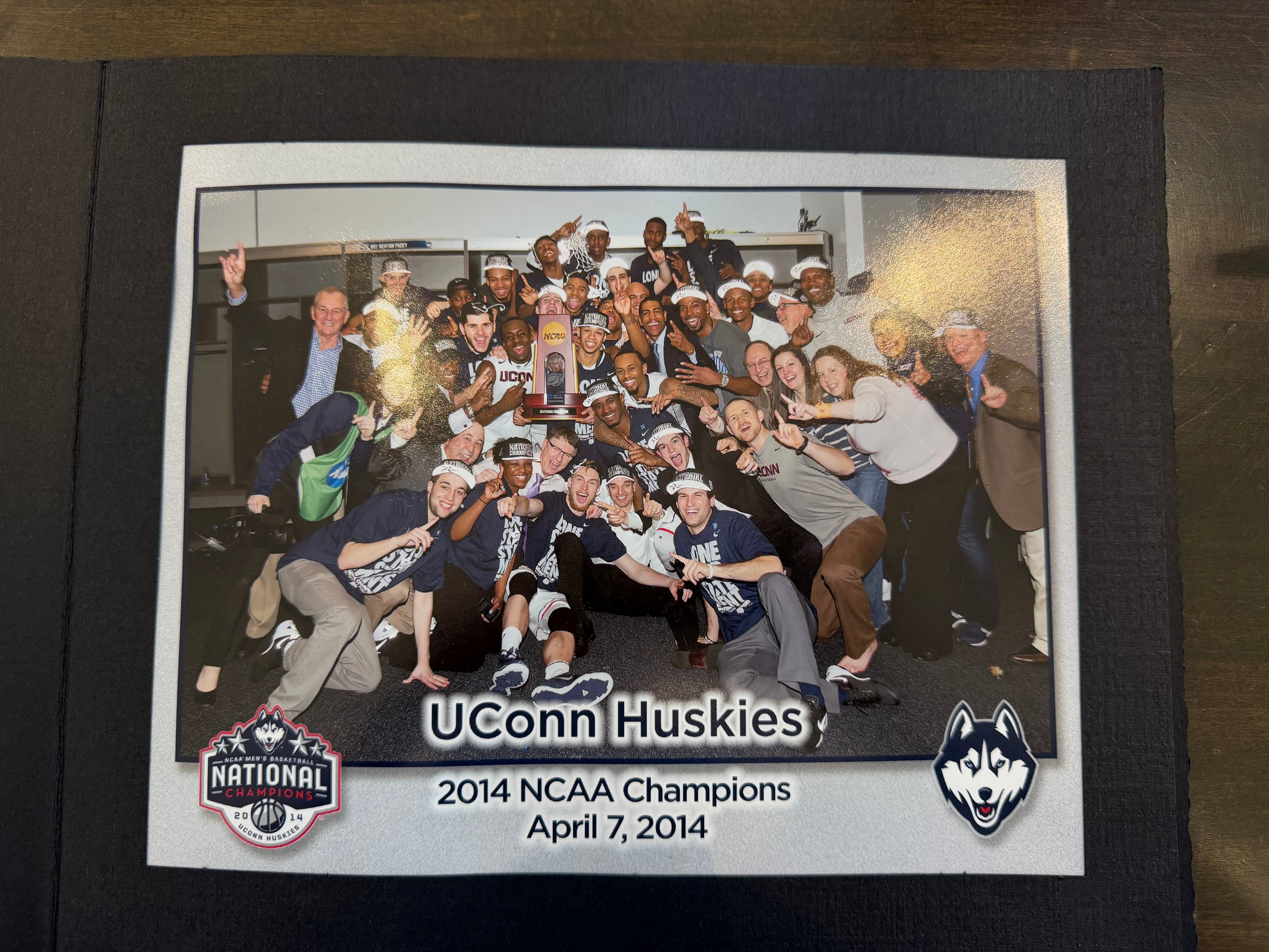UConn Men's 2014 National Championship Photo in Folio