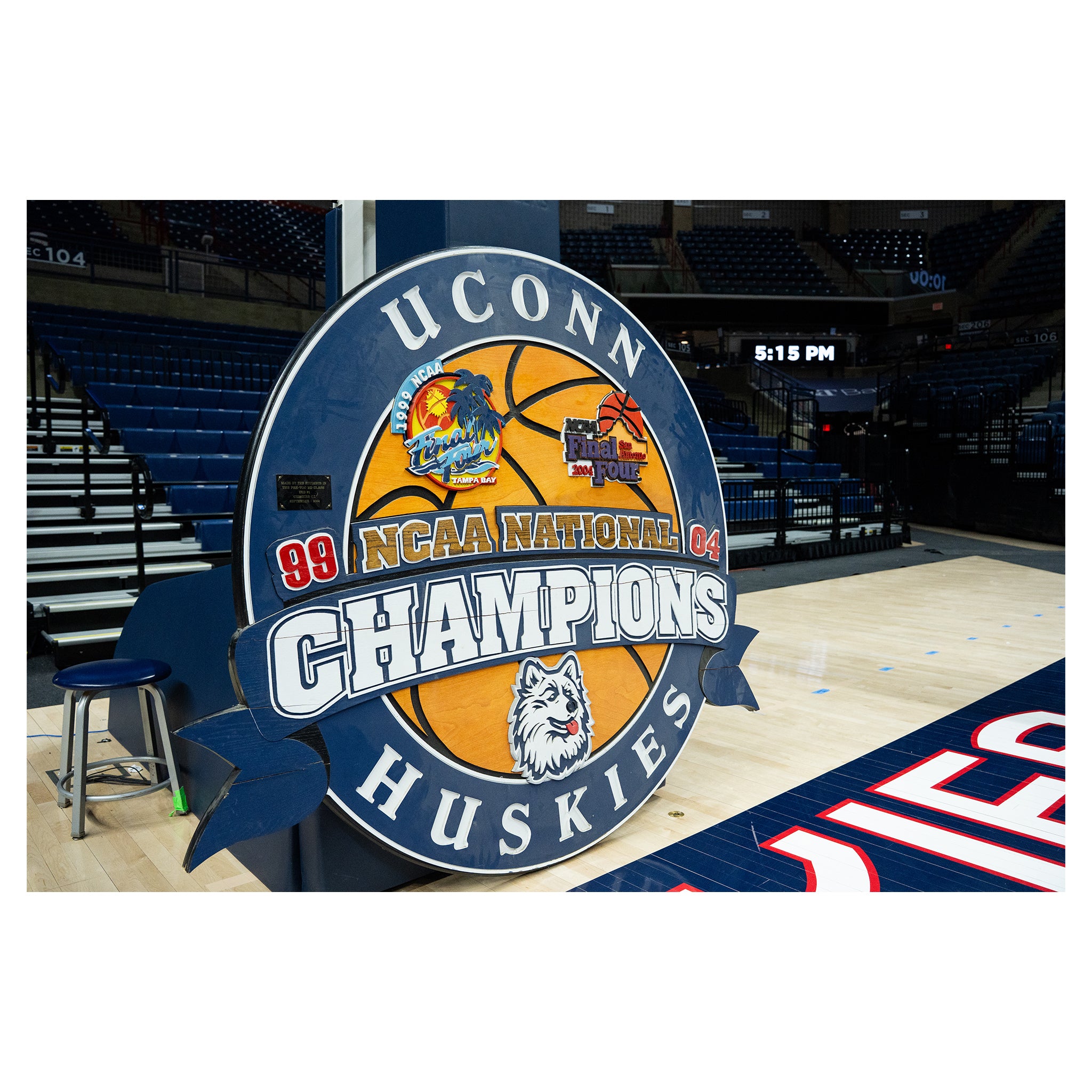 UConn Men’s 1999/2004 National Champions Wooden Sign