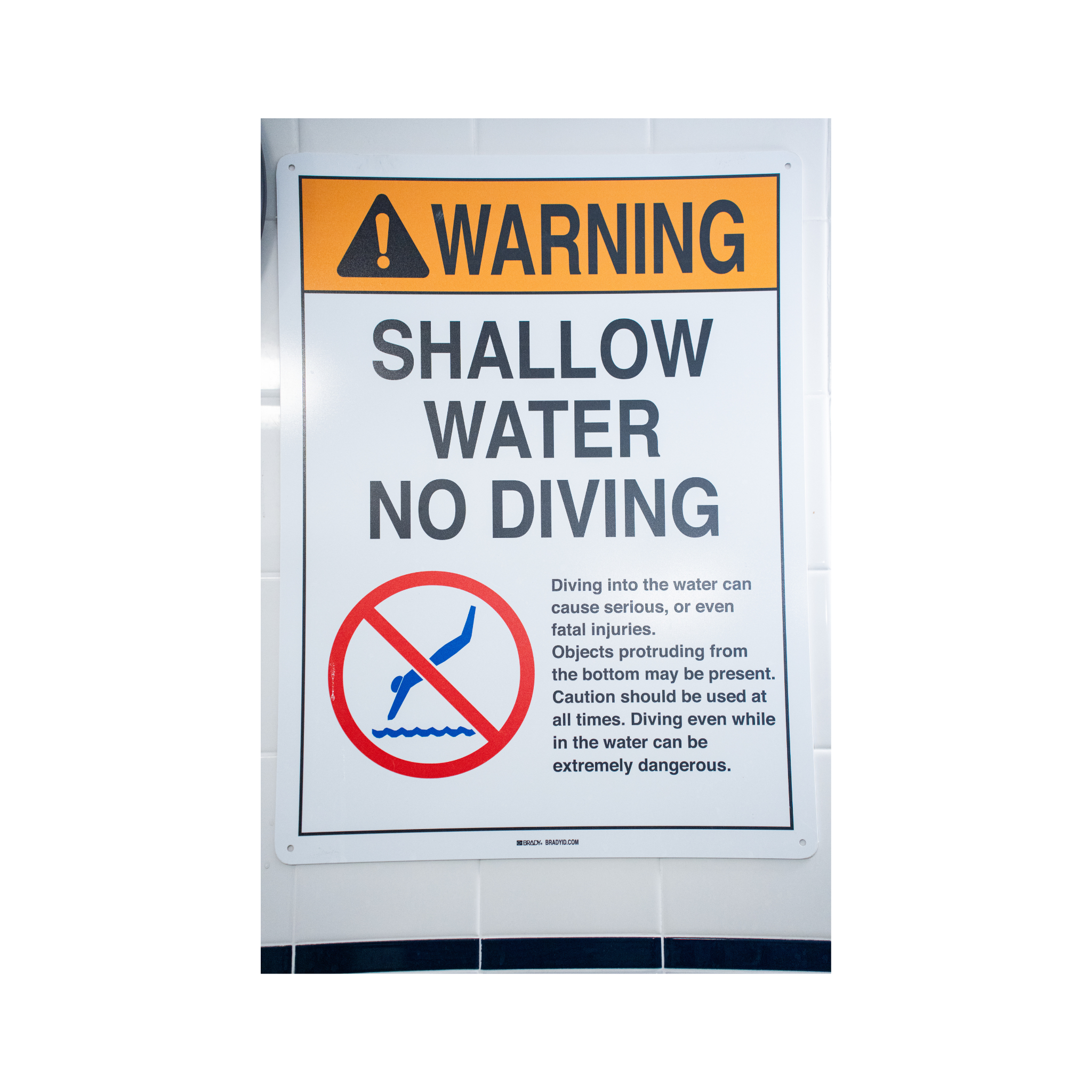 No Diving Locker Room Spa Sign
