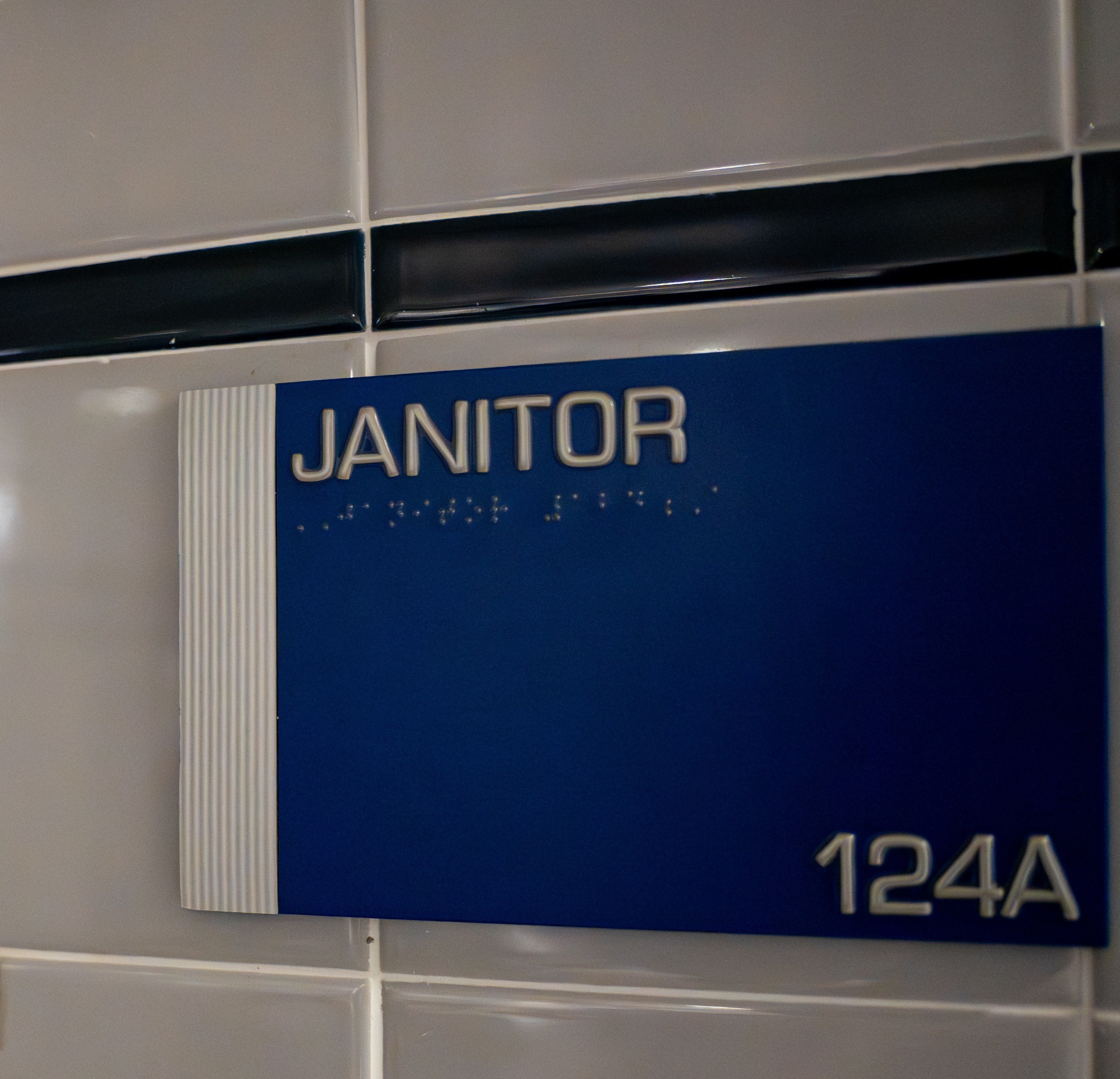 Women's Locker Room Janitor Small Sign 124A